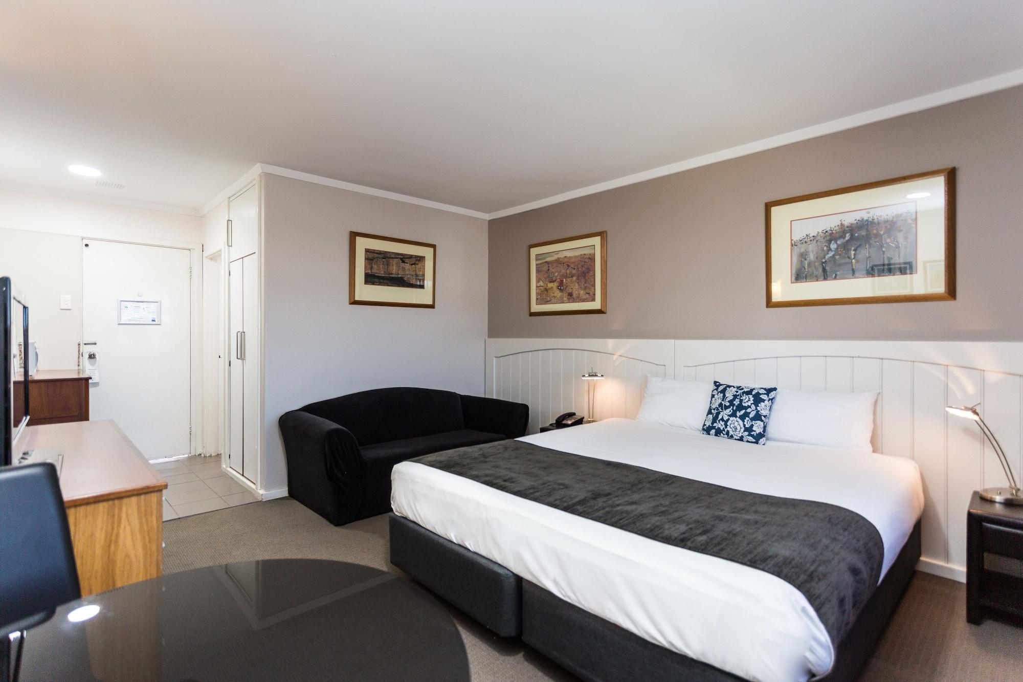 Country Comfort Amity Motel Albany