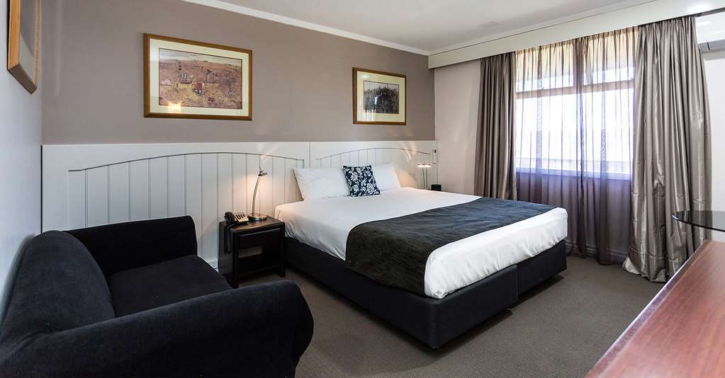 Country Comfort Amity 4*